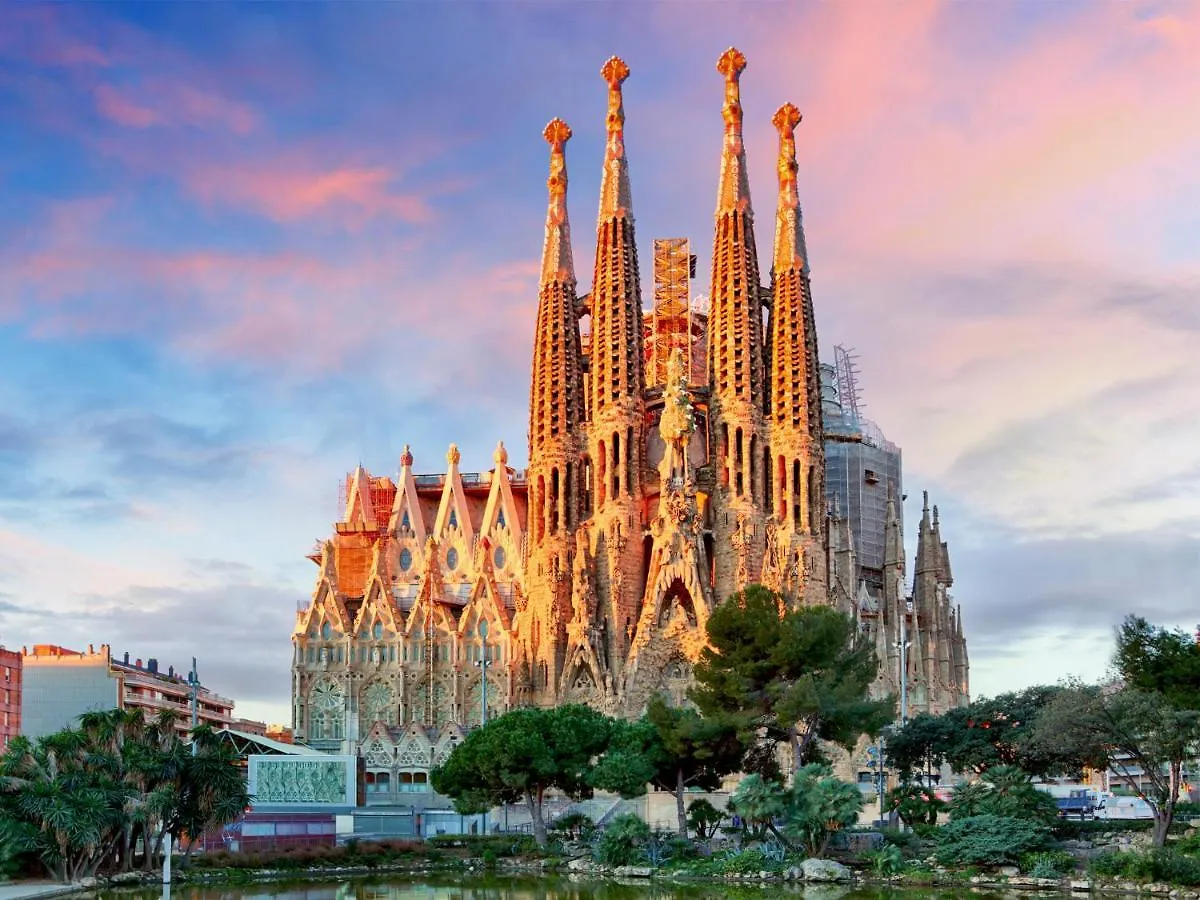 Charming Boat House In Barcelona With Big Terrace And Solarium Hotel Sant Adria de Besos Spain