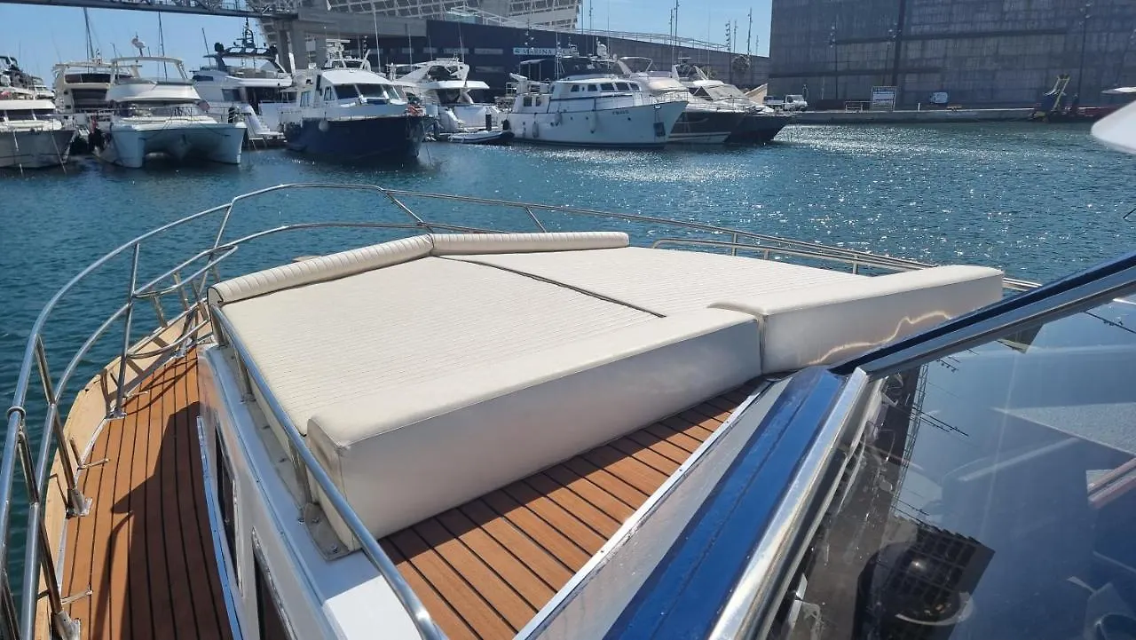 Charming Boat House In Barcelona With Big Terrace And Solarium Hotel Sant Adria de Besos Spain